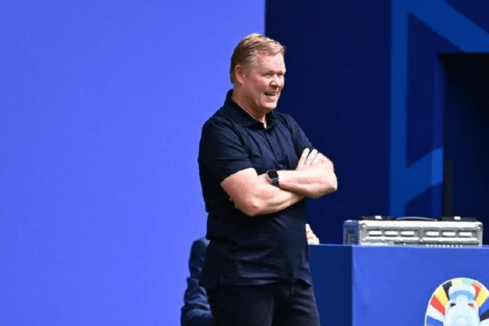 激战落幕,墨尔本联对,决跳蚁,皇冠体育app下载,皇冠体育官网,澳门皇冠体育,bet皇冠体育在线