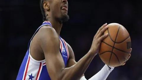 [亚冬会]冰壶混合双打半决赛：中韩对决