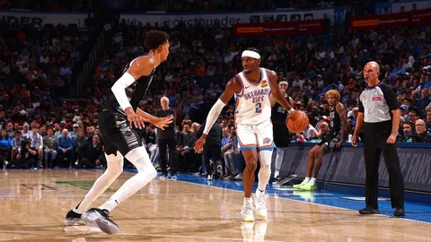 “香港年轻冰球手哈尔滨亚冬会体验‘冰上童话’ 中新网报道”